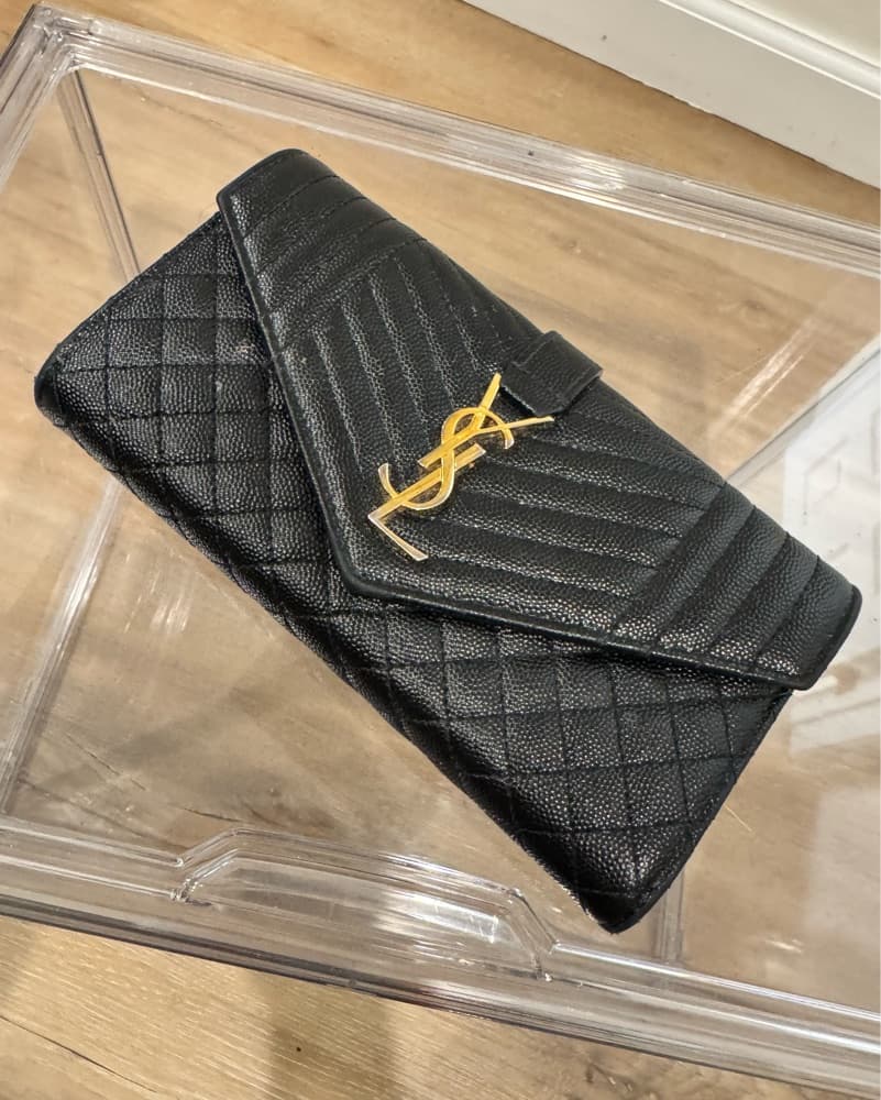 Sleek YSL Quilted Leather Wallet - Image 1
