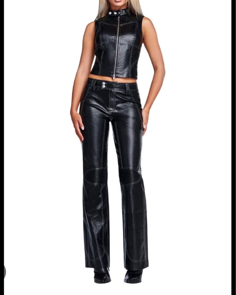 Chic Faux Leather Cropped Vest - Image 2