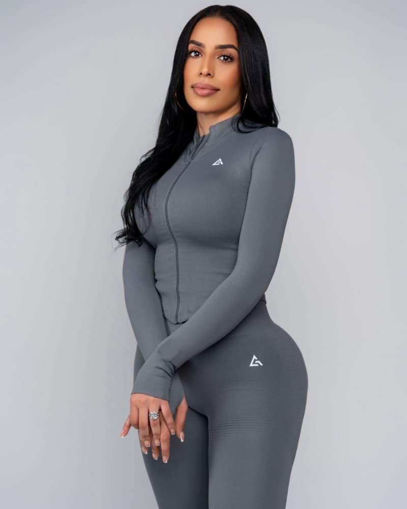 Three Piece Set - Image 2