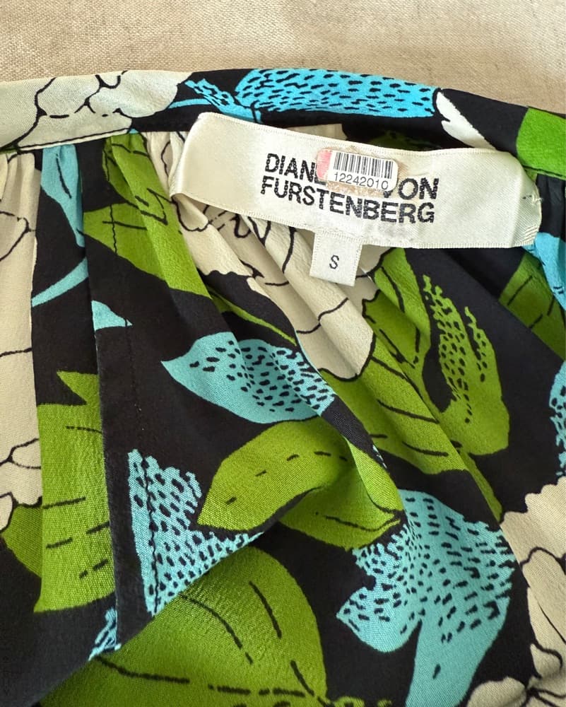 DVF Vibrant Floral Midi Dress - Image 3