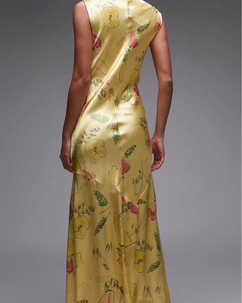 Vibrant Floral Maxi Dress - Image 3
