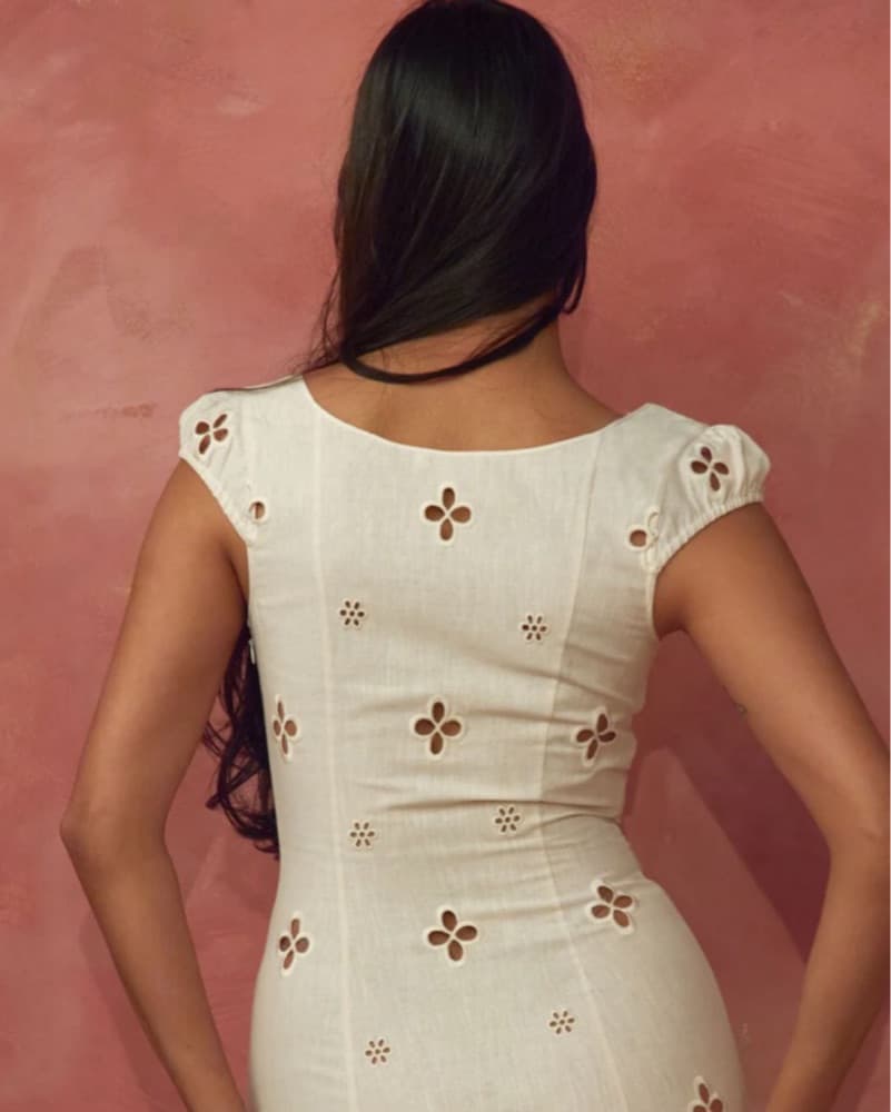 Mirror Palais Floral Eyelet Dress - Image 5