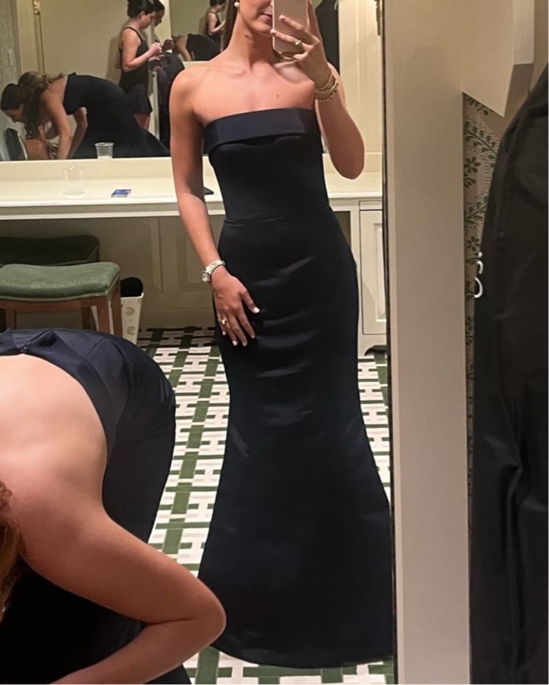 Amsale Jaylin Gown In Navy - Image 4