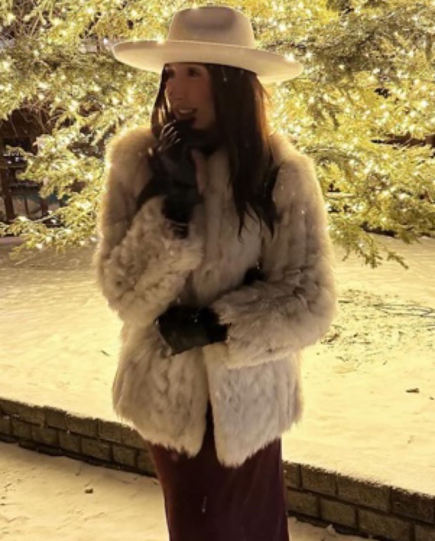 SAGA FOX FUR JACKET - Image 2