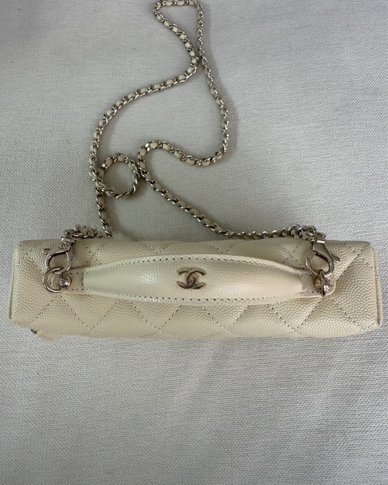 Chanel Top Handle Slim Vanity  - Image 2