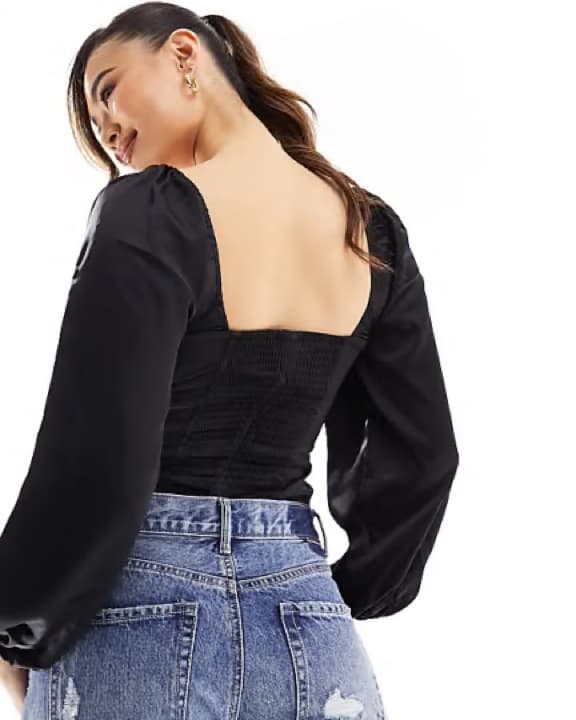 A&F Long Sleeve Pleated Top - Image 2