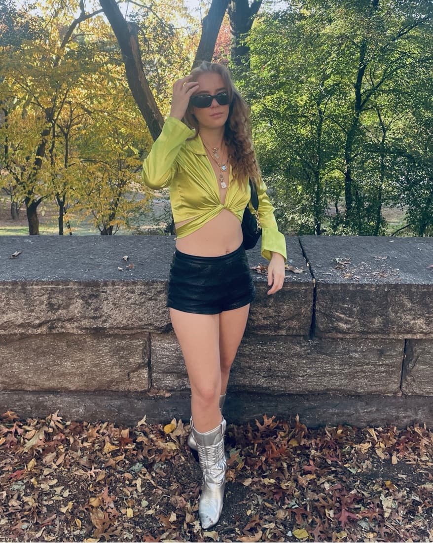 Brat Tour Outfit  - Image 2