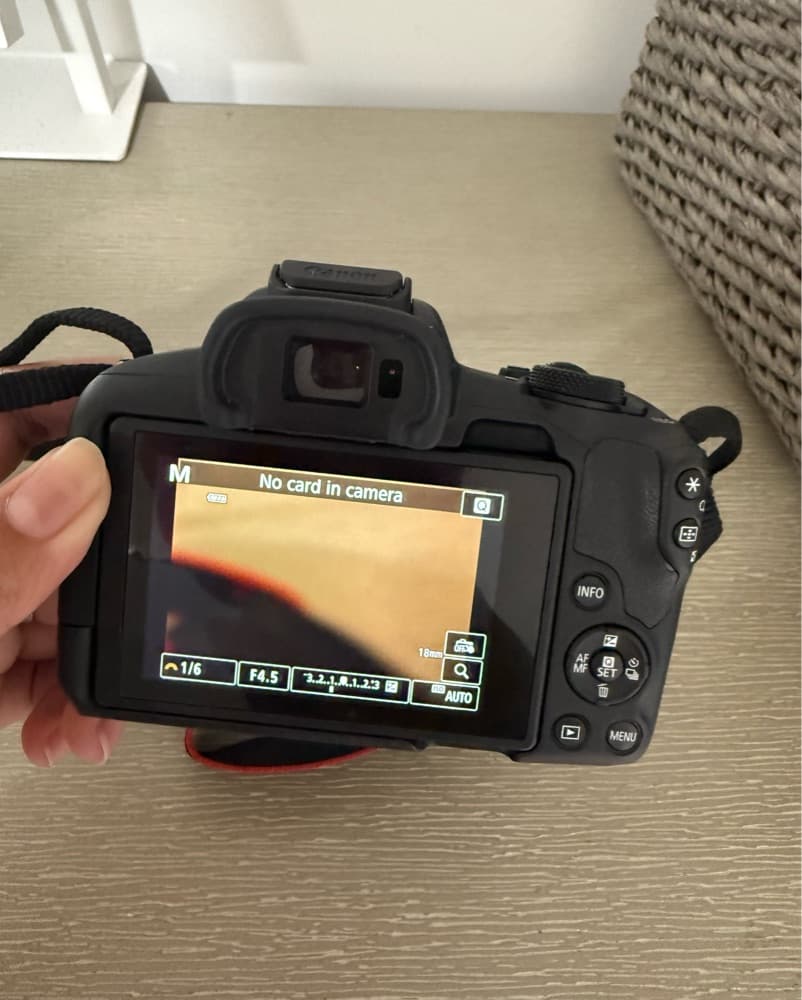 Canon Eos r50 - Image 4