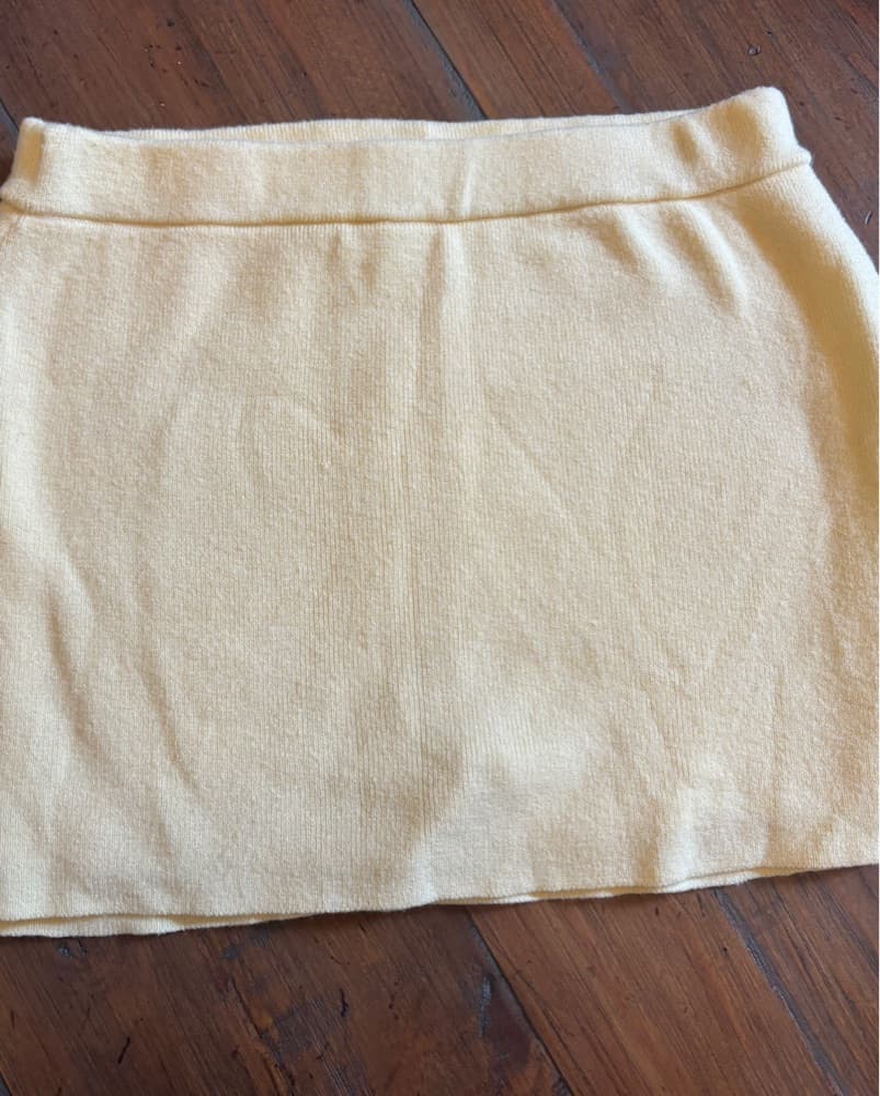 Frankies Bikinis Yellow Knit Sweater Set - Image 5
