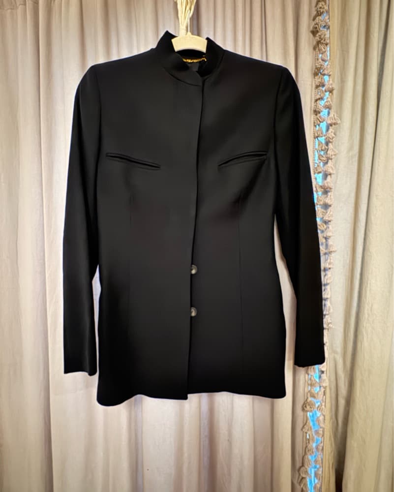 Gucci Tailored Black Jacket - Image 1