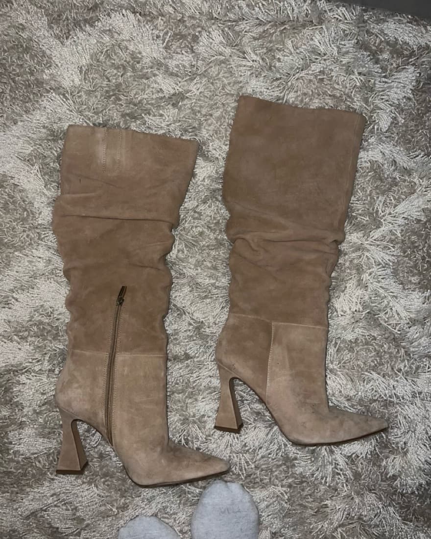 Vince Camuto Heeled Boots - Image 3