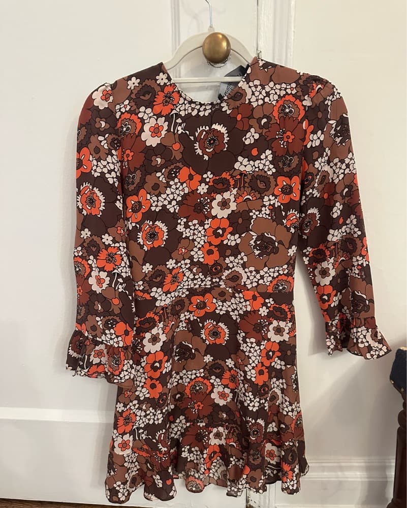 Retro Floral Ruffle Dress - Image 1