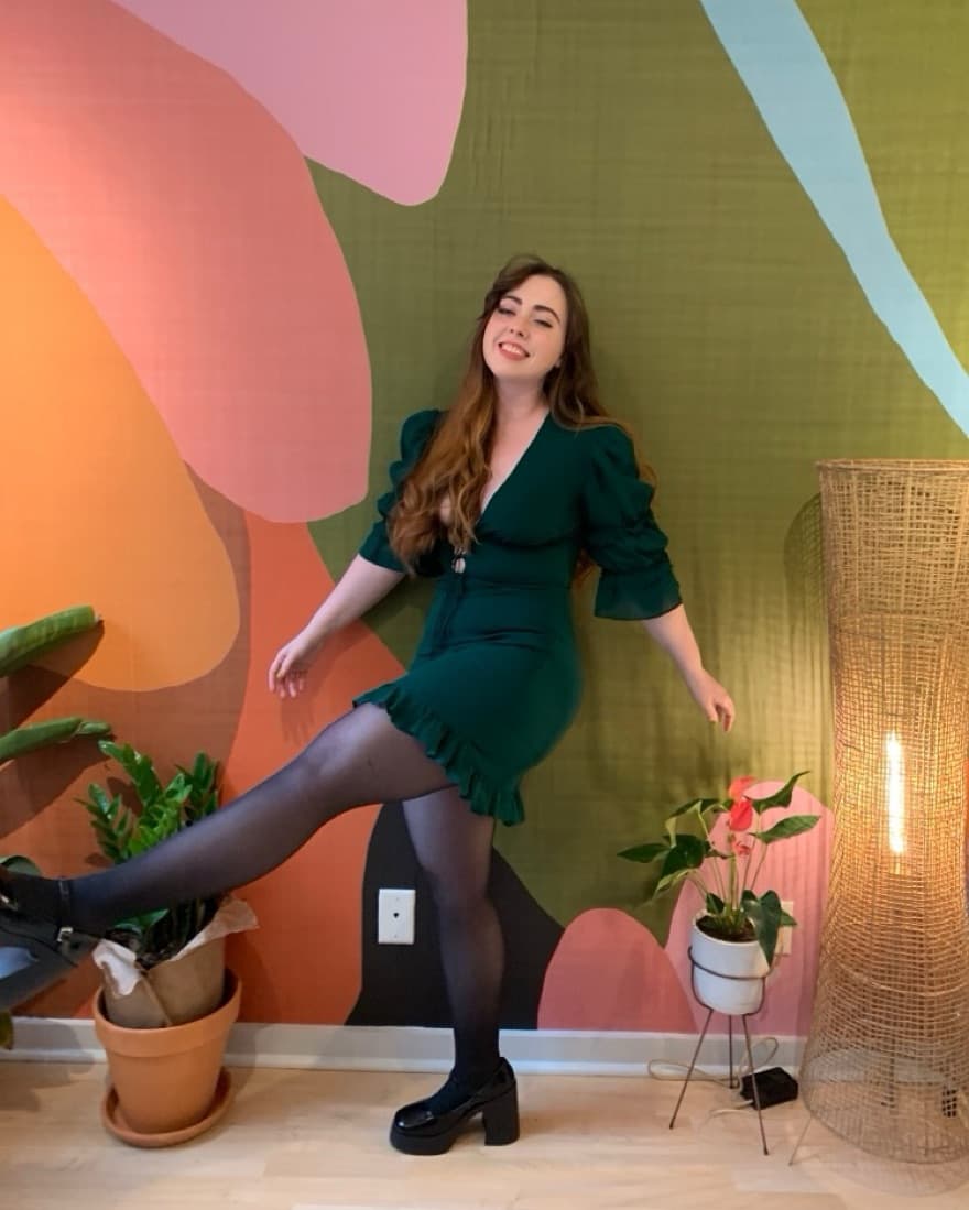 Reformation Laurelei Dress in Green - Image 4