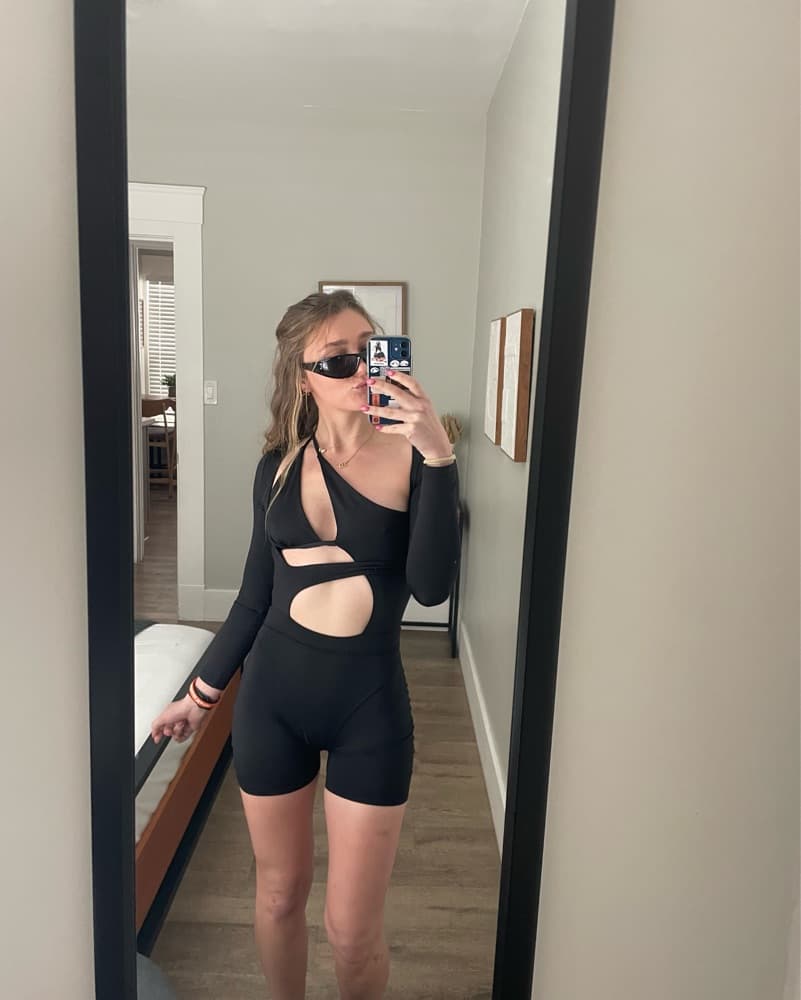 iamnotbasic Sleek Cutout Bodysuit Romper - Image 2