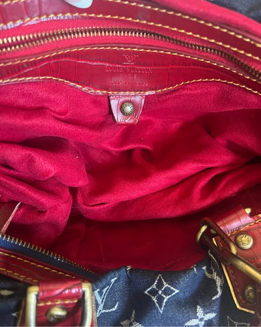 Vintage Louis Vuitton Purse - Image 2