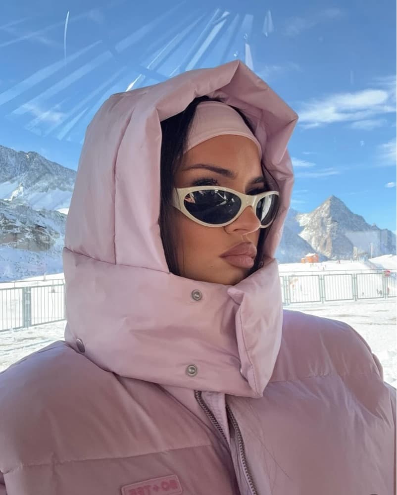 Cozy Pink Puffer Jacket - Image 3