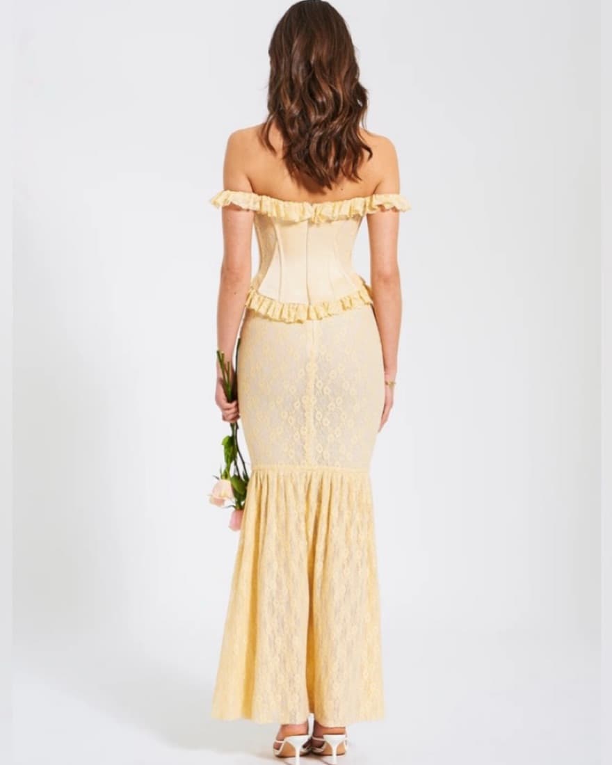 Elegant Lace Maxi Dress - Image 2