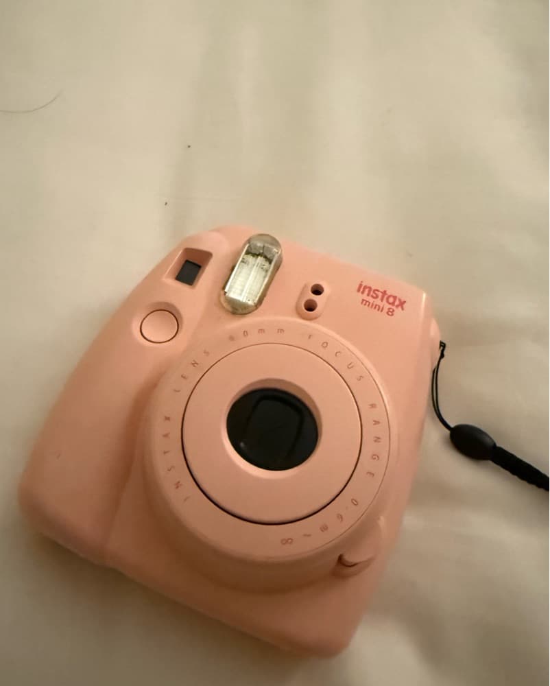 Fujifilm Instax Mini 8 - Image 1