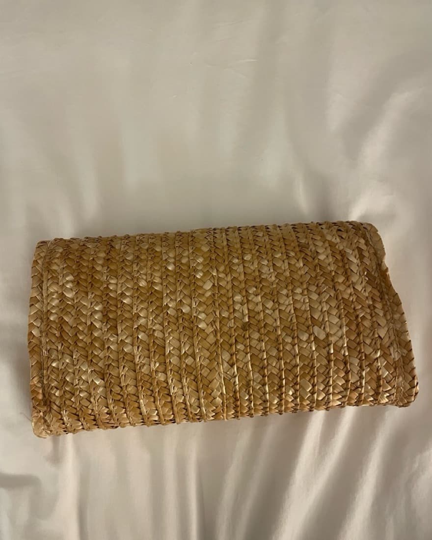 Summer Woven Clutch - Image 2