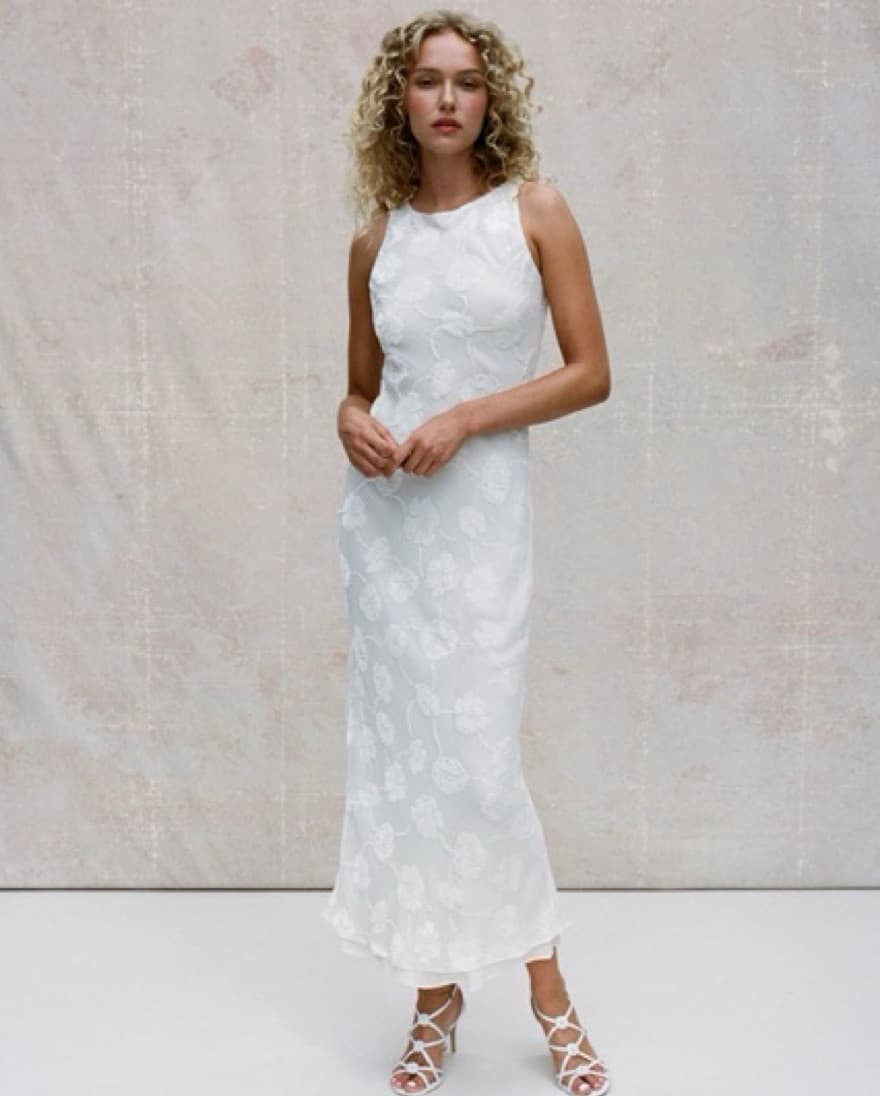 Réalisation par The Carla Dress - Image 1