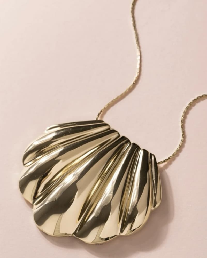 Large Shell Necklace - Fashion Jewelry - Image 3