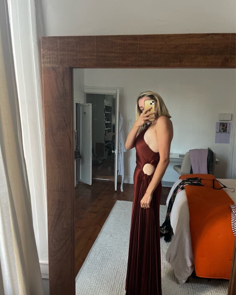 ALC Stunning One-Shoulder Pleated Dress - Image 4