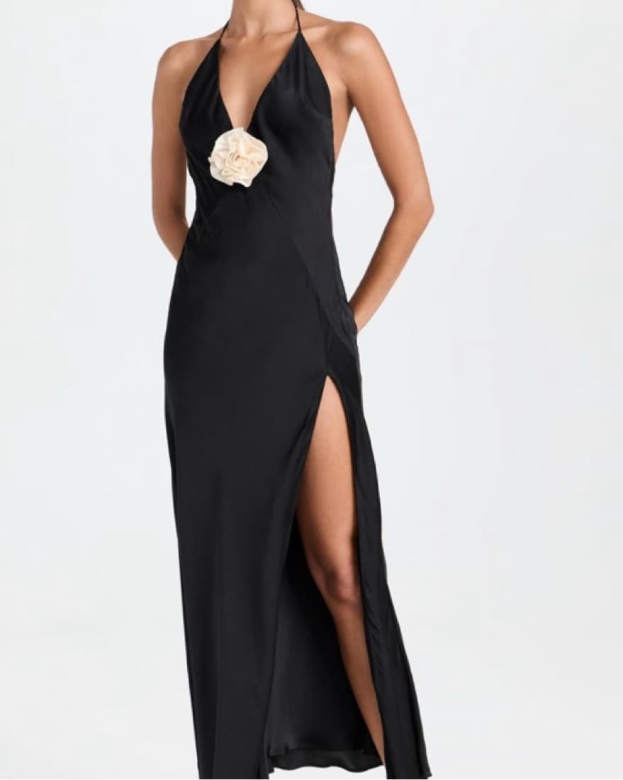 Black Gown: Bardot  - Image 2
