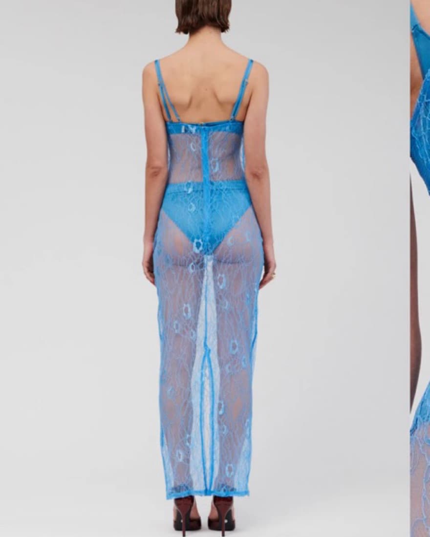 Blue lace dress - Image 3