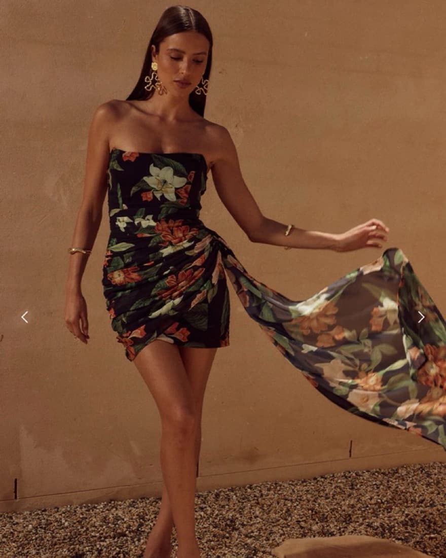 RUNAWAY THE LABEL -NIGHT LOVERS DRESS - Image 4