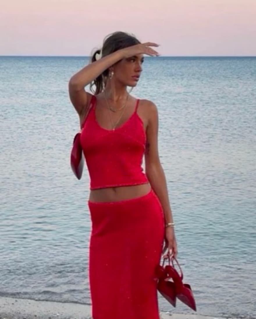 Asta Resort Red Carolina Set - Image 4