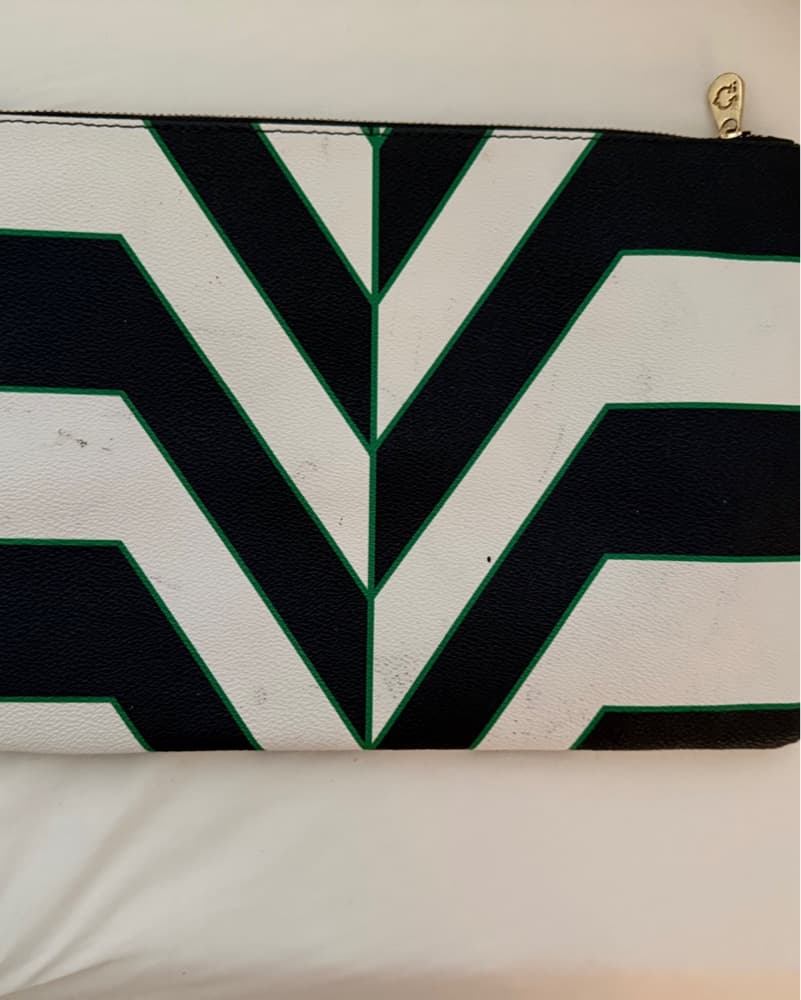 Chic Geometric Clutch - Image 3