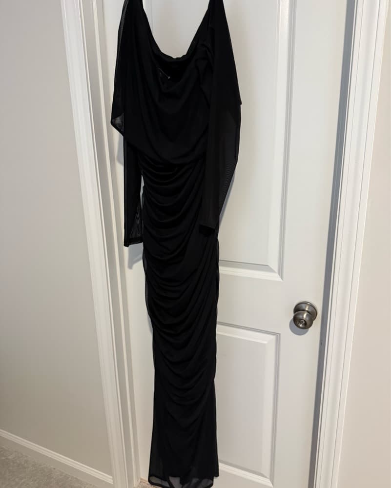 Abercrombie Black Formal Dress  - Image 3