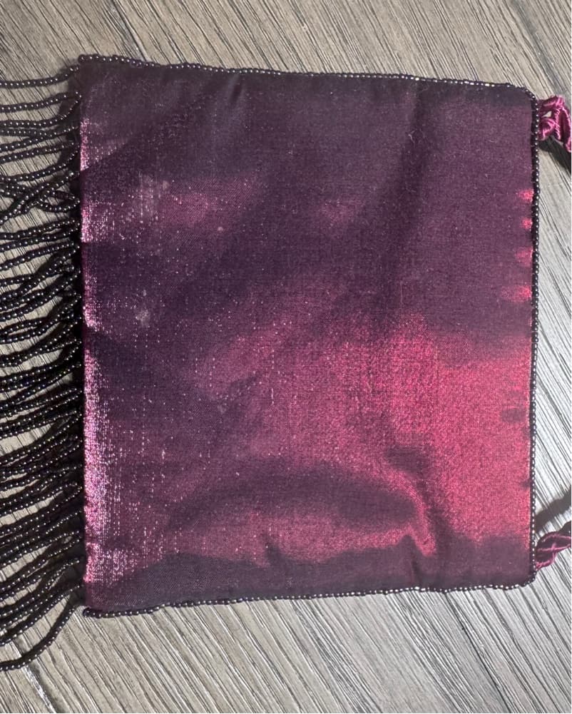 Y2K Stunning Velvet Fringed Clutch - Image 3