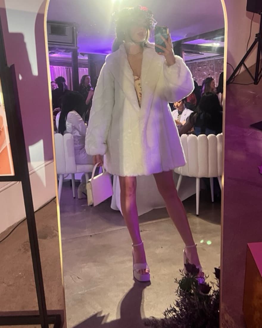 White Faux Fur Coat  - Image 4