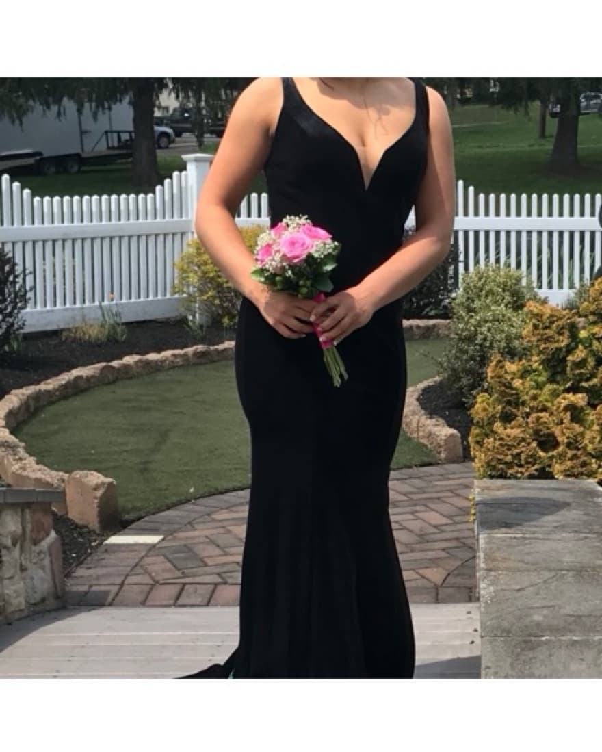 Ellie Wilde  - Image 2