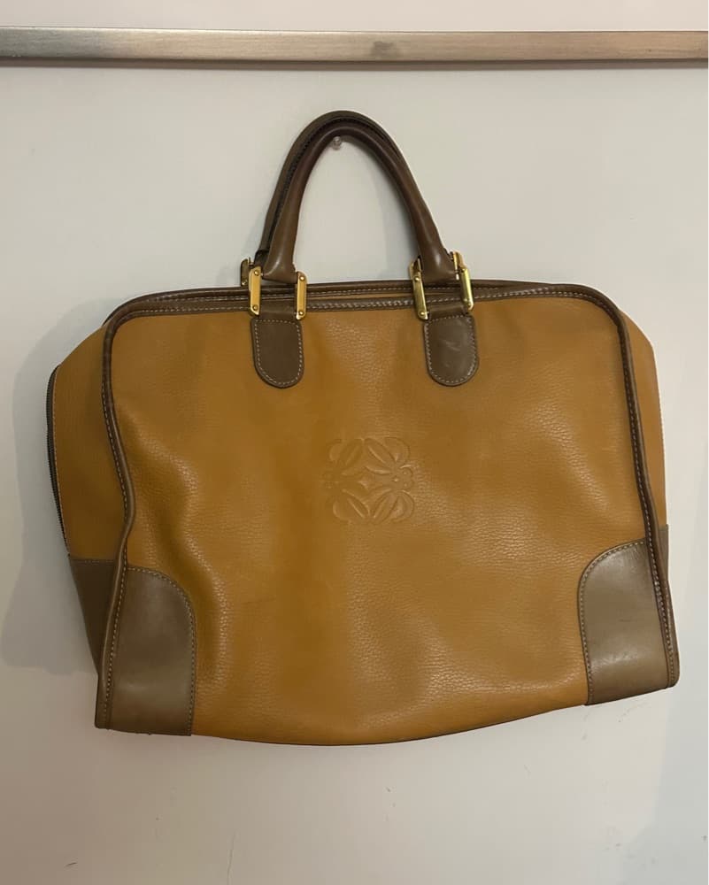 LOEWE anagram logo Amazona Boston Vintag - Image 1