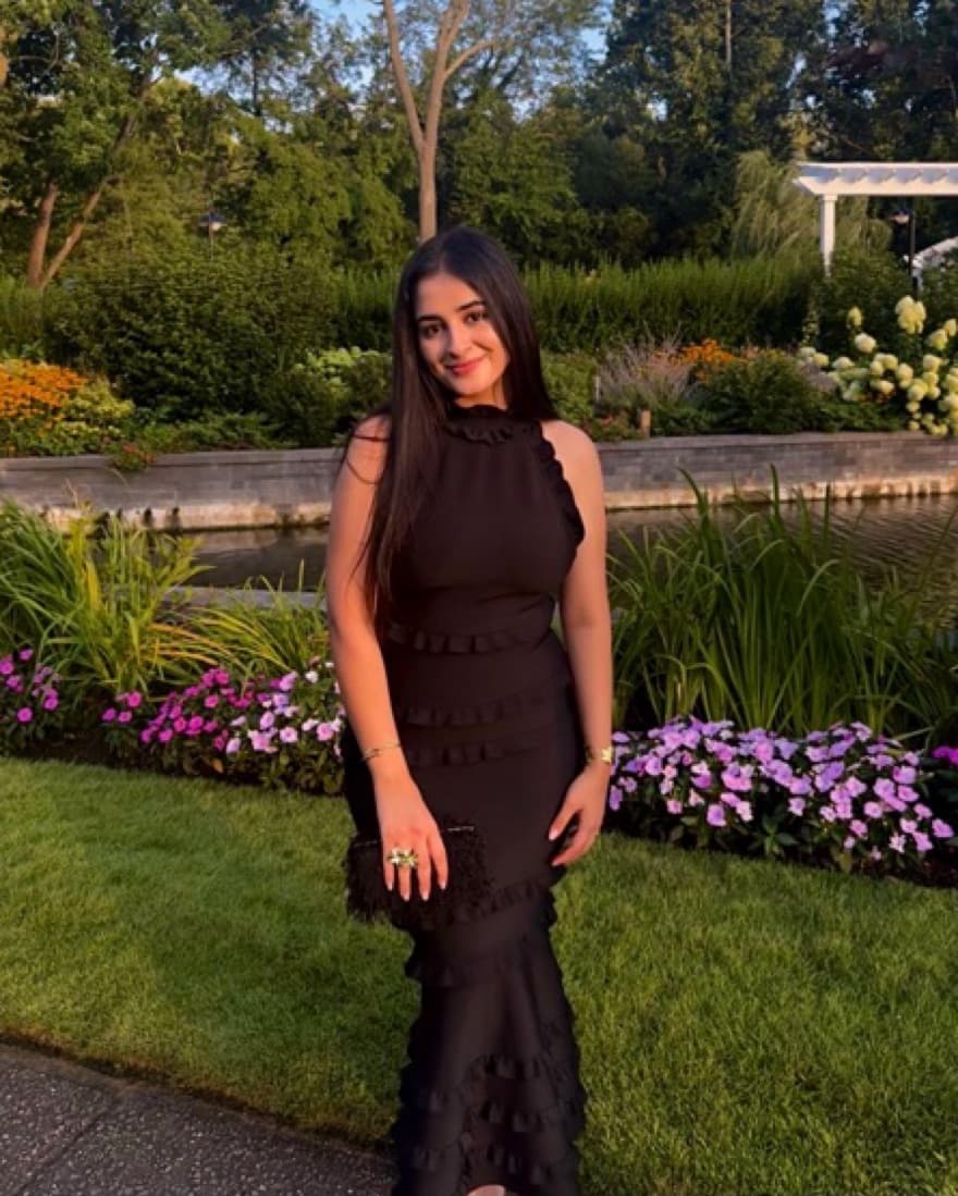 Elegant Black Ruffle Maxi Dress - Image 2