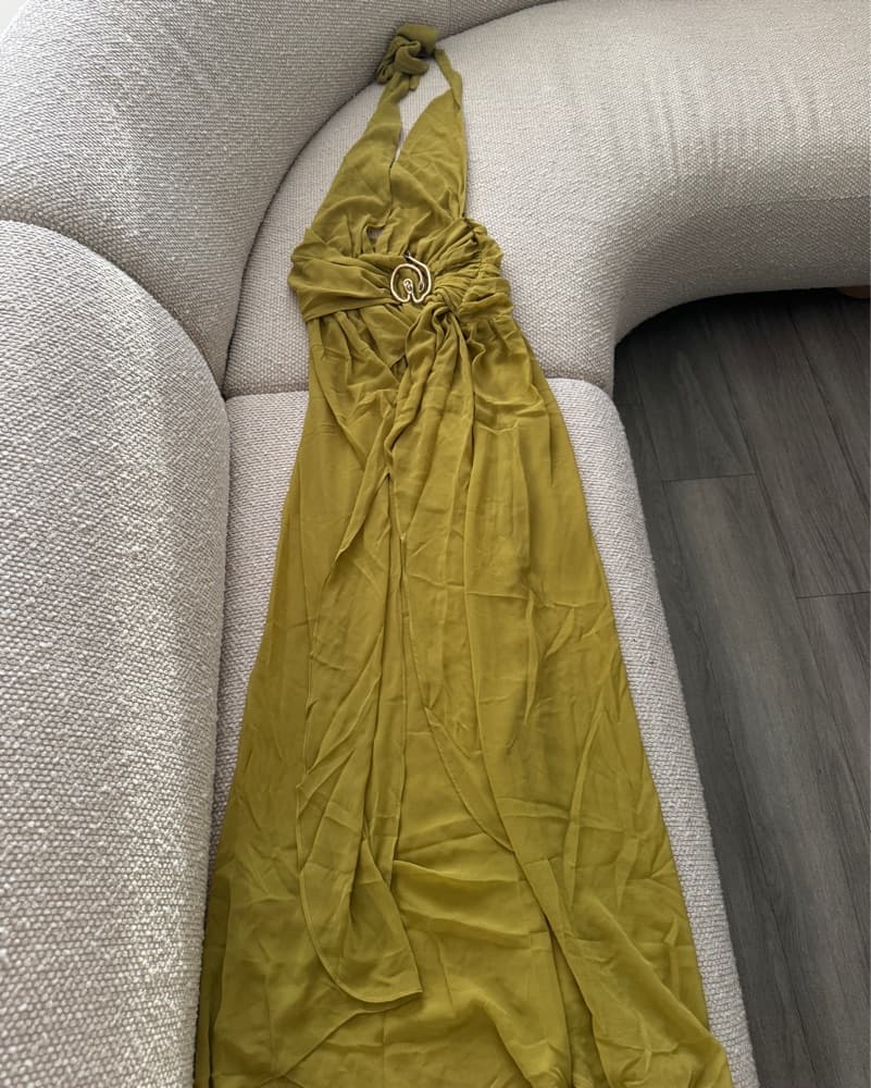 Chic Olive Green Halter Maxi Dress - Image 3