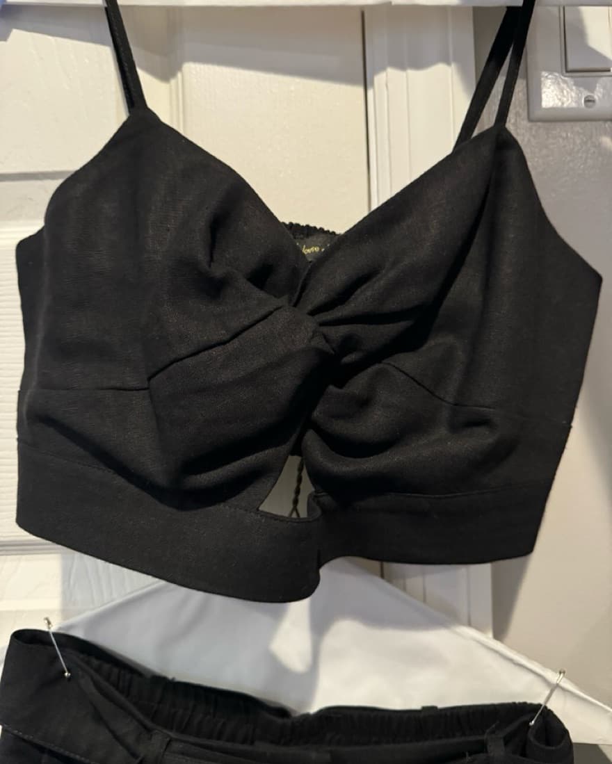 Matching Linen Set - Image 4