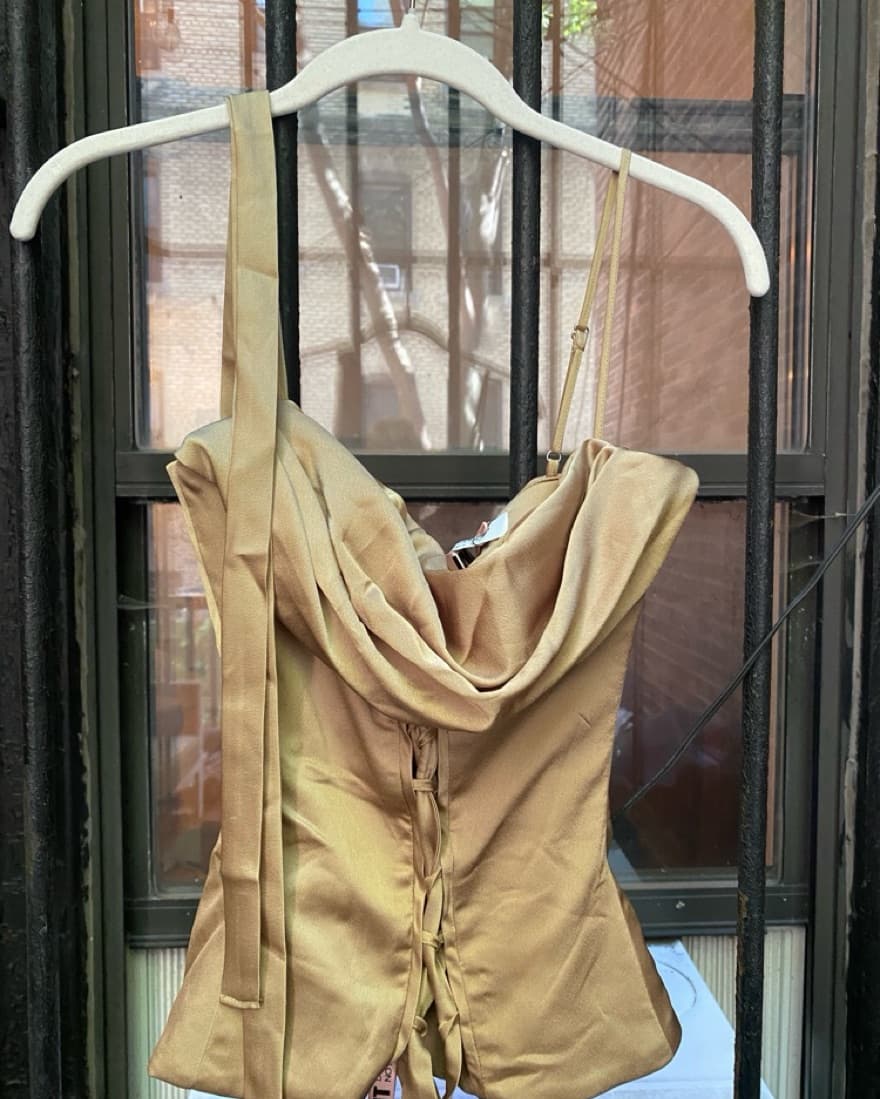 Green house Of Cb Corset  - Image 1