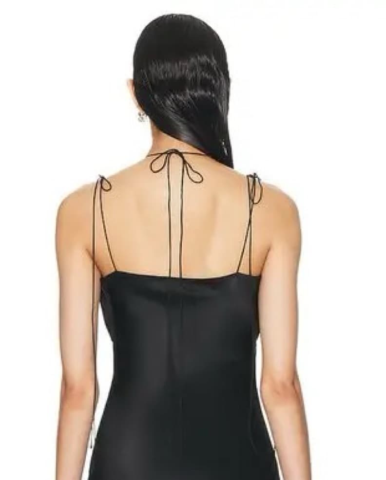 Sleek and Alluring Black Maxi Dress - Image 6