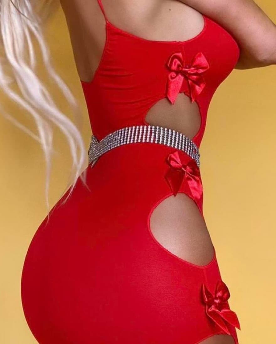 Red Bow Dress - Image 4