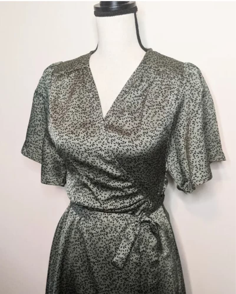 FRNCH Anoia Satin Green Wrap Dress - Image 2