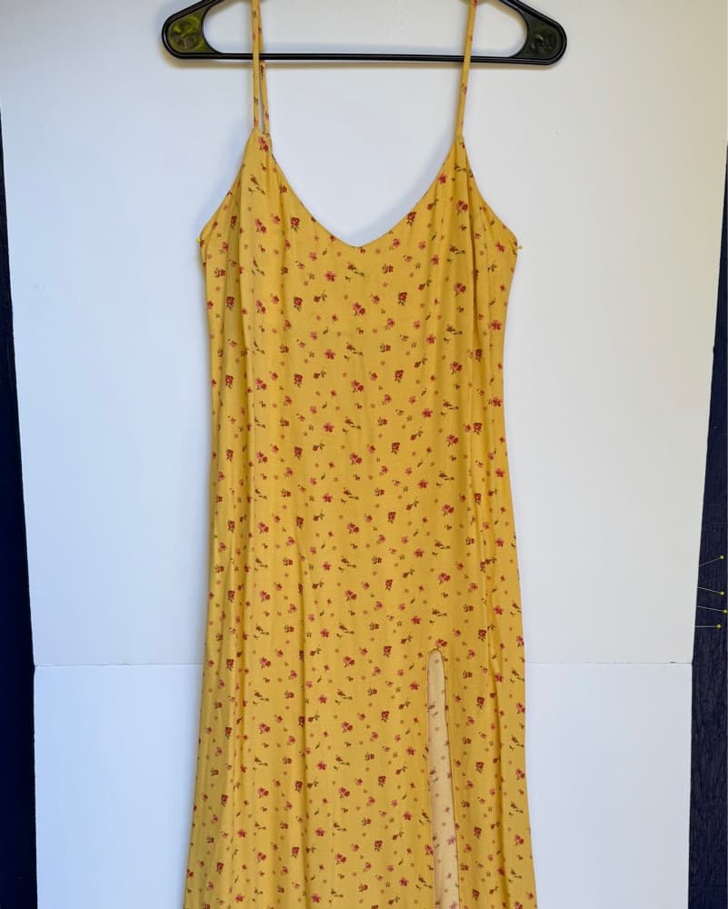 Reformation Crimini Midi Dress - Image 4