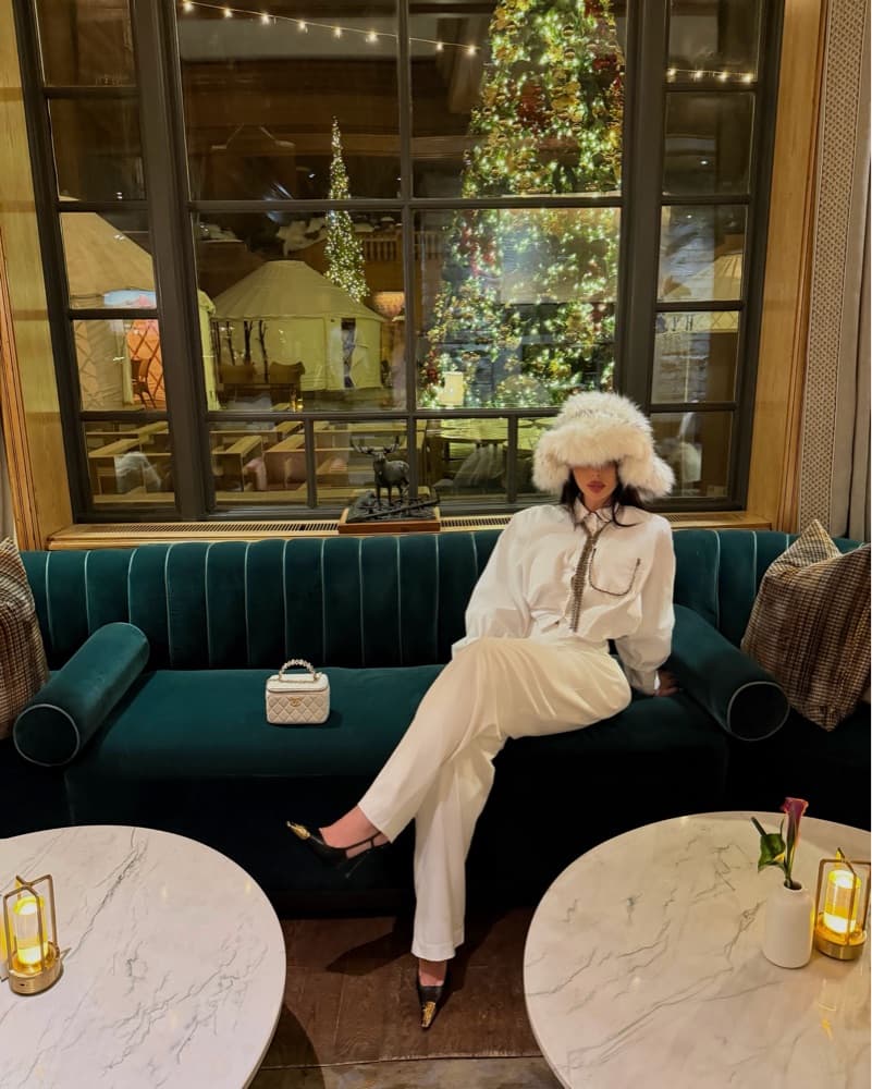 Glamorous White fur hat - Image 1
