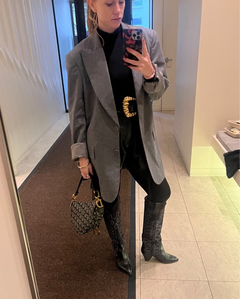 Chic Grey Oversized Blazer - Image 3