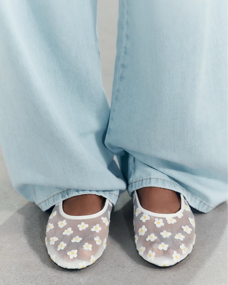 Zara Floral Mesh Ballet Flats Size 38 - Image 4
