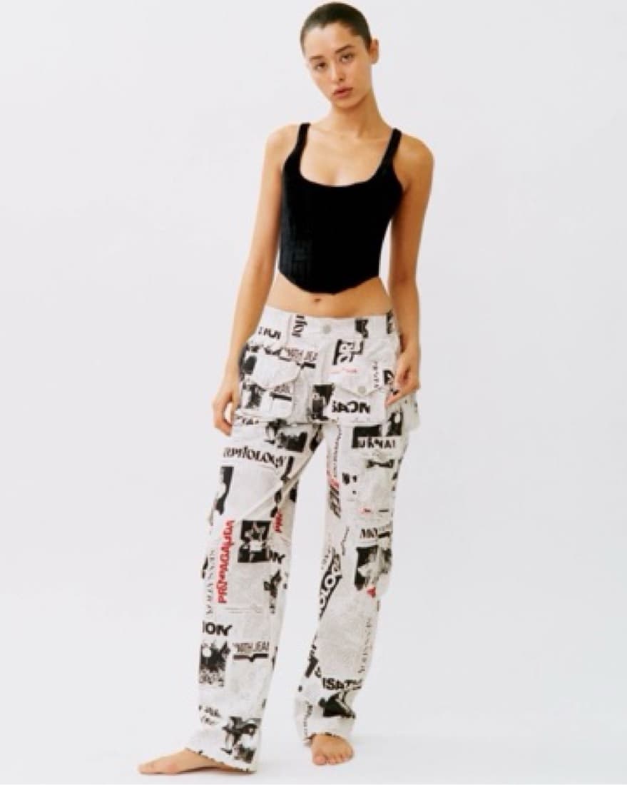 With Jéan cargo pants newspaper print - Image 2