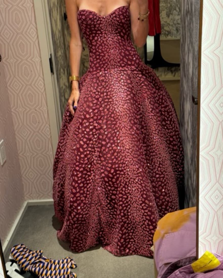  MONIQUE LHUILLIER Gown - Image 4