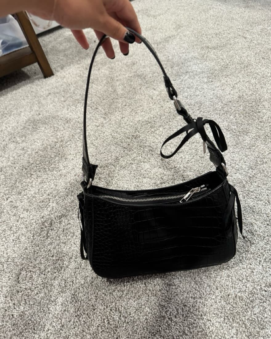 Black bow bag - Image 3